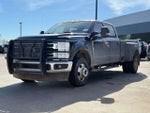 2023 F-350 Super Duty Thumbnail 3