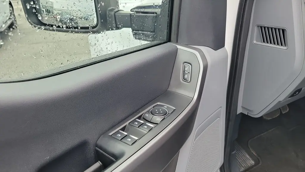 2026 Ford F-350 Super Duty XLT