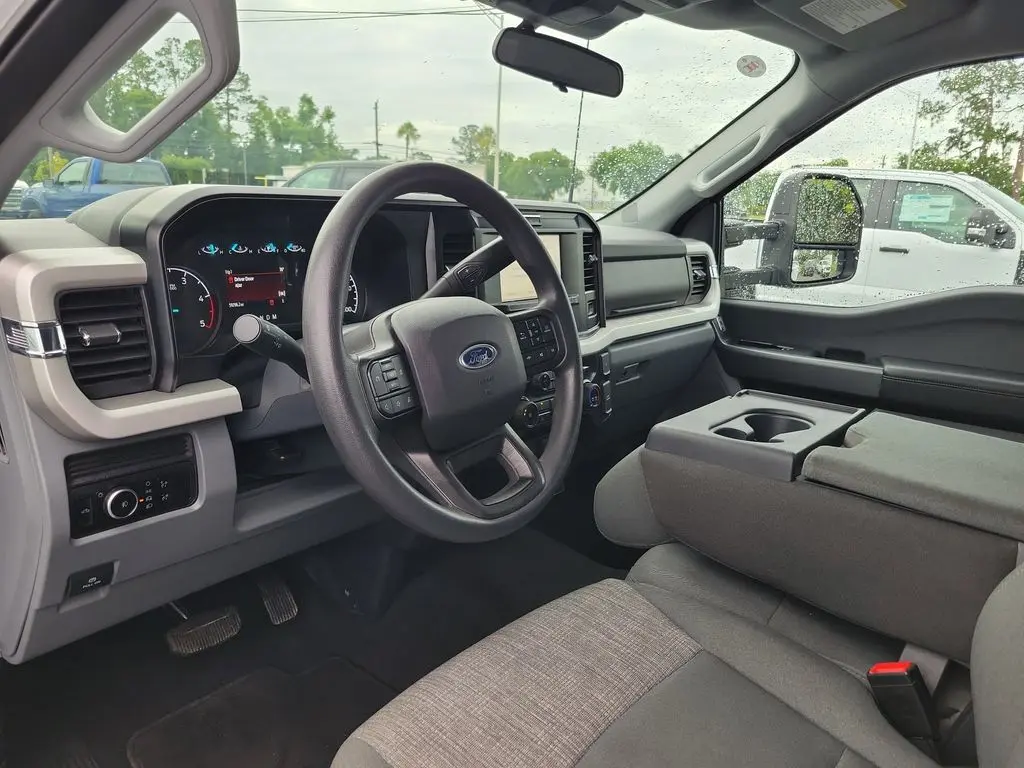 2026 Ford F-350 - $59,552