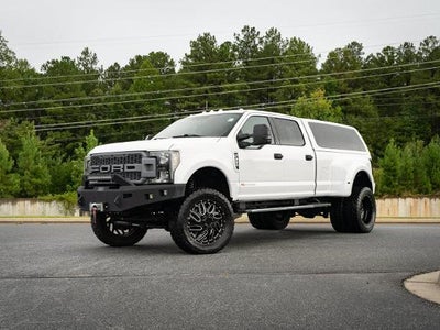 2019 Ford F-350 Super Duty 4X4 XLT 4DR Crew Cab 8 FT. LB DRW Pickup