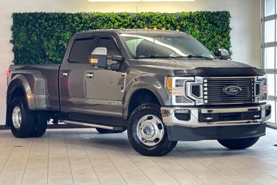 2021 Ford F-350 Super Duty 4X4 Lariat 4DR Crew Cab 8 FT. LB DRW Pickup