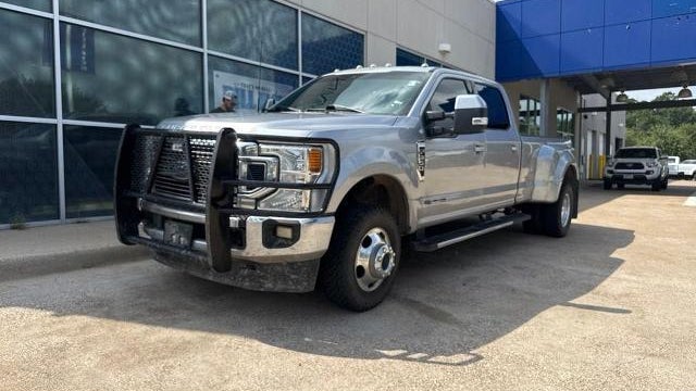 2022 Ford F-350 Super Duty Platinum