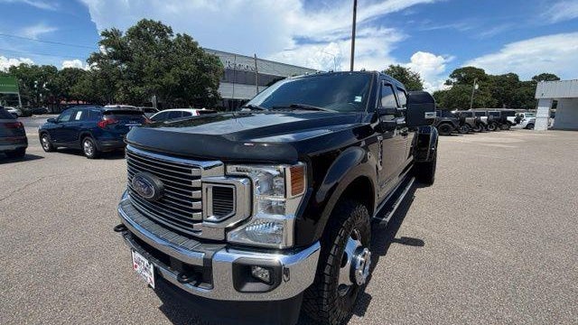2022 Ford F-350 Super Duty Lariat