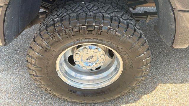 2022 Ford F-350 Super Duty Lariat