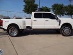 2024 F-350 Super Duty Thumbnail 2