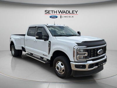 Photo of a 2025 Ford F-350 Super Duty 4X4 Lariat 4DR Crew Cab 8 FT. LB DRW Pickup for sale