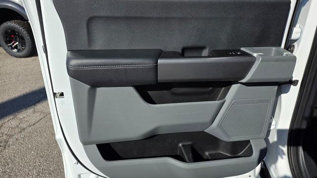 2025 Ford F-350 Super Duty Platinum