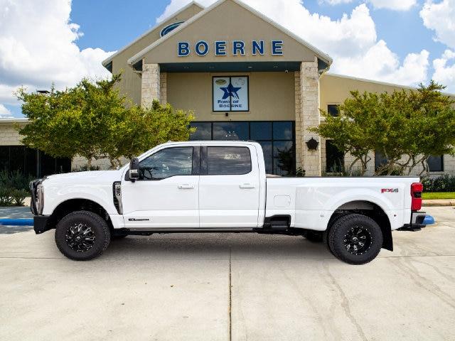 2025 Ford F-350 - $73,657