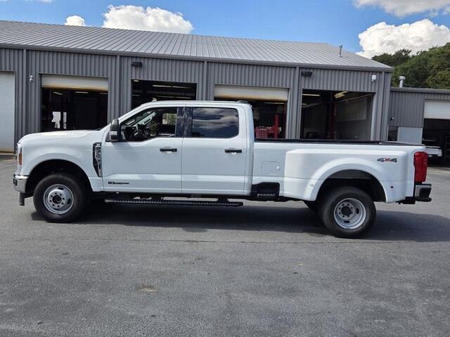 2025 Ford F-350 - $56,755