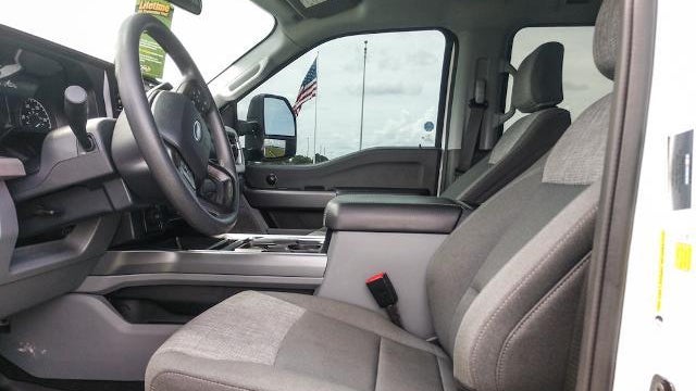 2025 Ford F-350 Super Duty Platinum