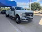 2025 F-350 Super Duty Thumbnail 2