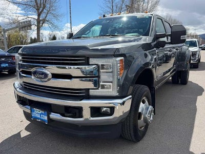 2019 Ford F-350 Super Duty 4X4 Platinum 4DR Crew Cab 8 FT. LB DRW Pickup