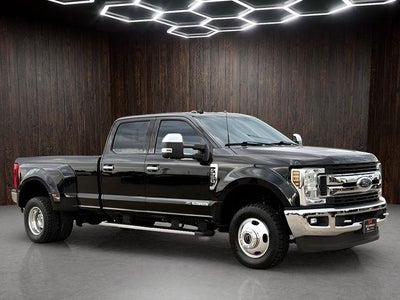 2019 Ford F-350 Super Duty 4X4 XLT 4DR Crew Cab 8 FT. LB DRW Pickup