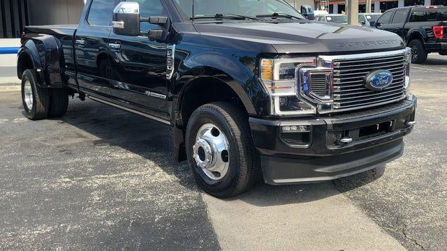 2022 Ford F-350 Super Duty Platinum