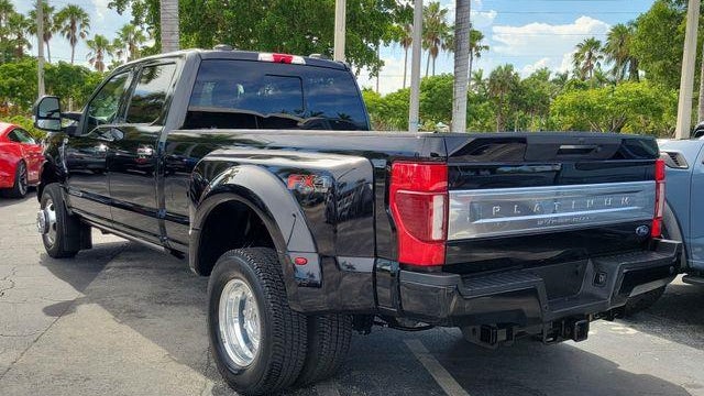 2022 Ford F-350 Super Duty Platinum