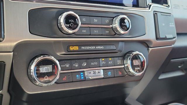 2022 Ford F-350 Super Duty Platinum