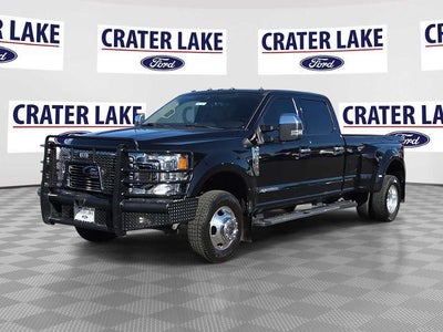 2022 Ford F-350 Super Duty 4X4 King Ranch 4DR Crew Cab 8 FT. LB DRW Pickup