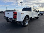 2023 F-350 Super Duty Thumbnail 3