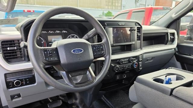 2025 Ford F-350 Super Duty Platinum