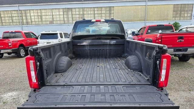 2025 Ford F-350 Super Duty Platinum