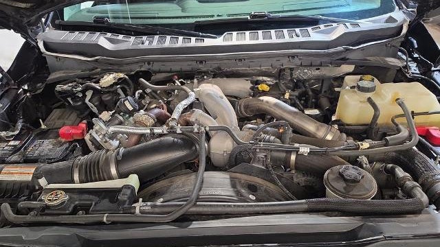2025 Ford F-350 Super Duty Platinum