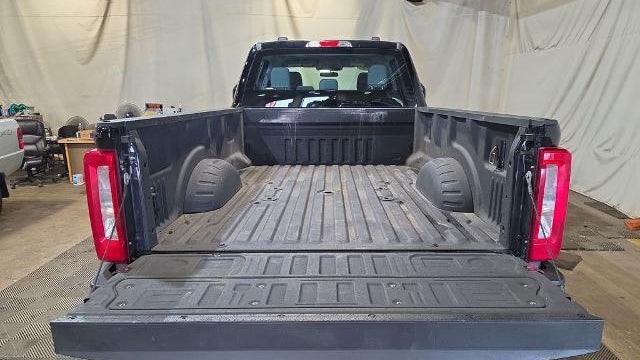 2025 Ford F-350 Super Duty Platinum