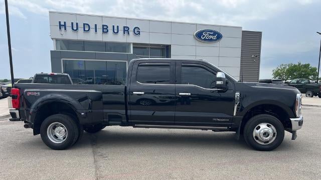 2025 Ford F-350 Super Duty Platinum