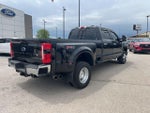 2025 F-350 Super Duty Thumbnail 3