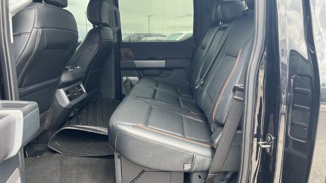 2025 Ford F-350 Super Duty Platinum