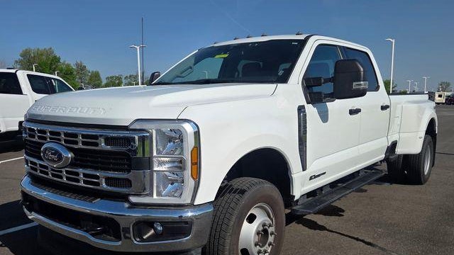 2025 Ford F-350 Super Duty King Ranch