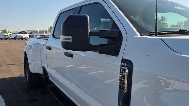 2025 Ford F-350 Super Duty King Ranch