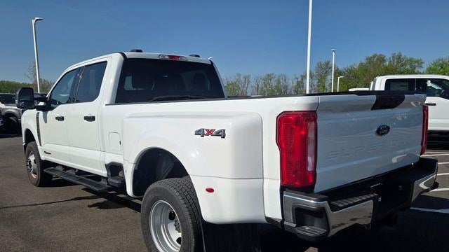 2025 Ford F-350 Super Duty King Ranch
