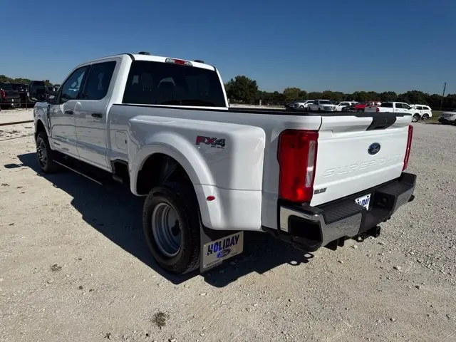 2025 Ford F-350 - $63,700