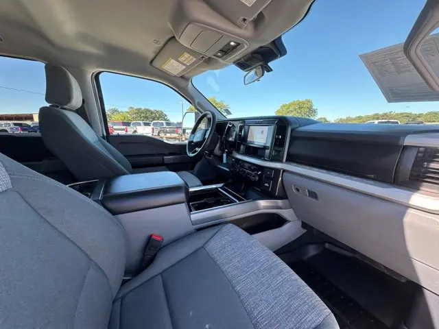 2025 Ford F-350 - $63,700