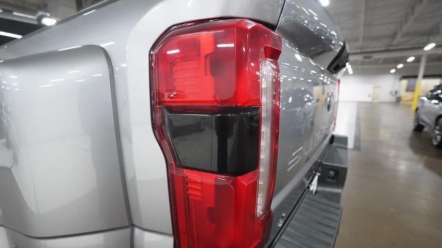 2023 Ford F-350 Super Duty Platinum