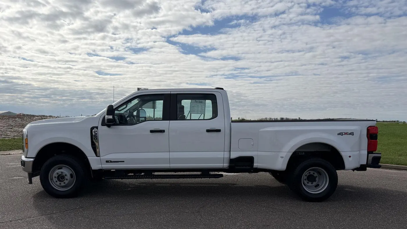 2023 Ford F-350 Super Duty King Ranch