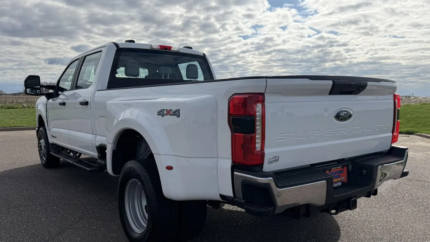 2023 Ford F-350 Super Duty King Ranch