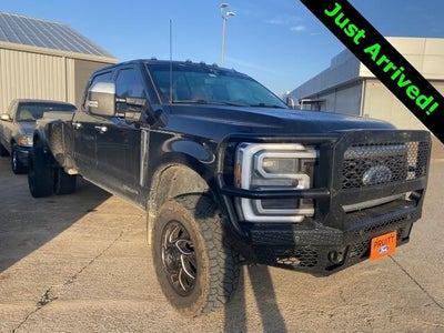 2024 Ford F-350 Super Duty 4X4 Platinum 4DR Crew Cab 8 FT. LB DRW Pickup