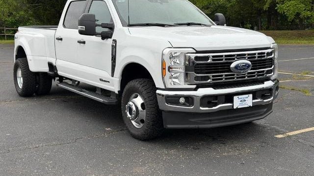 Preowned 2024 Ford F-350 Super Duty Platinum for Sale
