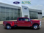 2024 F-350 Super Duty Thumbnail 4