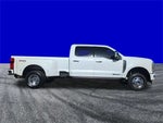 2024 F-350 Super Duty Thumbnail 2