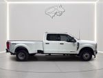 2025 F-350 Super Duty Thumbnail 4