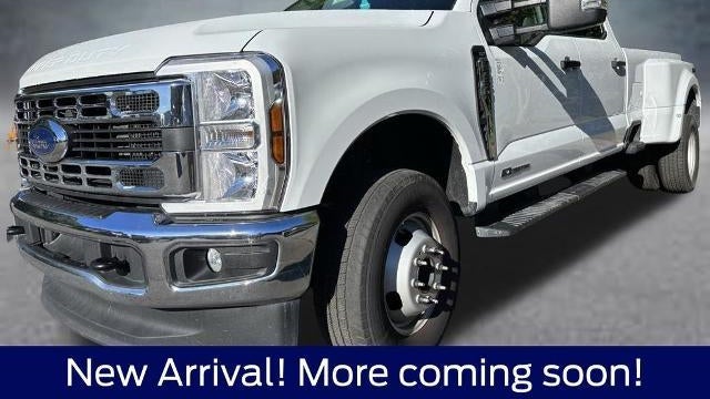 2025 Ford F-350 Super Duty XL