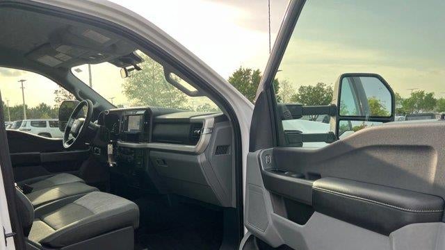 2026 Ford F-350 Super Duty XLT