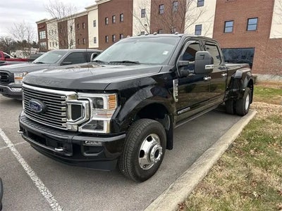 2022 Ford F-350 Super Duty 4X4 King Ranch 4DR Crew Cab 8 FT. LB DRW Pickup
