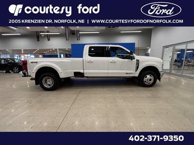 2024 Ford F-350 Super Duty 4X4 King Ranch 4DR Crew Cab 8 FT. LB DRW Pickup