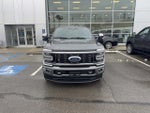 2024 F-350 Super Duty Thumbnail 2