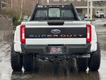 2025 F-350 Super Duty Thumbnail 4