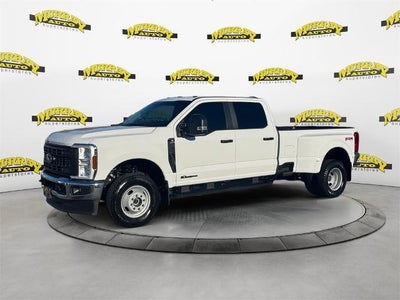 2025 Ford F-350 Super Duty 4X4 XL 4DR Crew Cab 8 FT. LB DRW Pickup