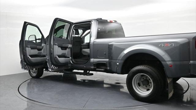 2025 Ford F-350 Super Duty King Ranch